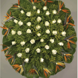 Corona de Rosas y Aves del Paraíso