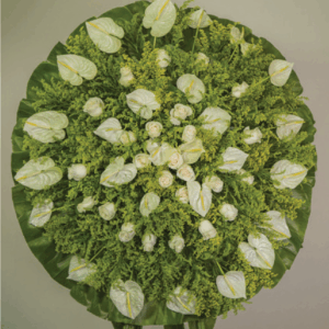 Corona de Rosas y Anturios Rojos